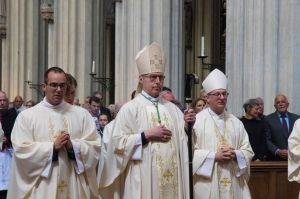 Terugblik op mijn priesterwijding Terugblik op mijn priesterwijding