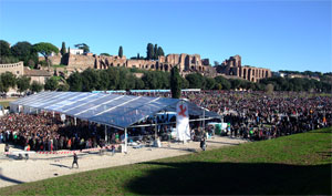 Taiz� picknick in het Circus Maximus te Rome