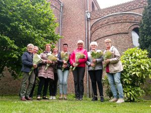 Een bloemetje voor de decennia-lange inzet